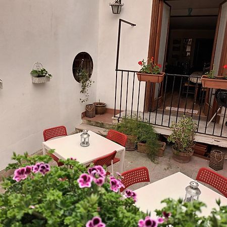 باليرمو Palazzo Del Bono Suites المظهر الخارجي الصورة